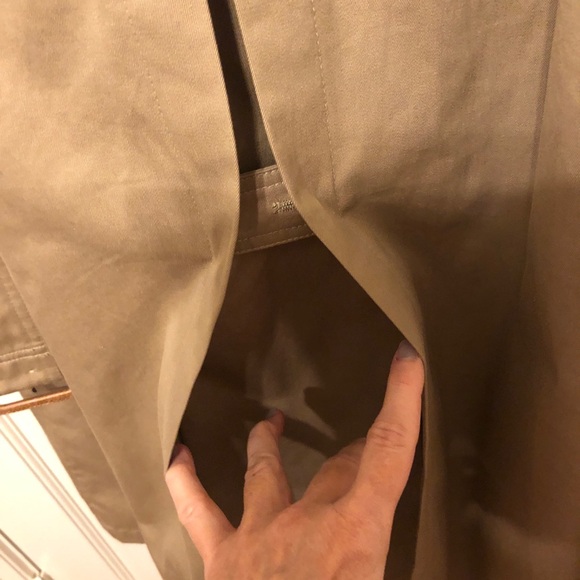 Evan Picone Trench Coat. Beautiful women’s long coat. Vintage.☀️Warm satin lined - Picture 8 of 16